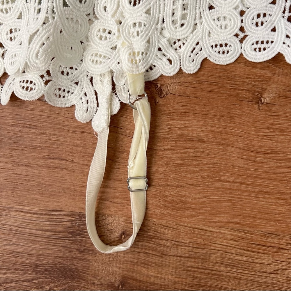 Disney White and Green Ruched Ruffled Sundress - Picture 4 of 5